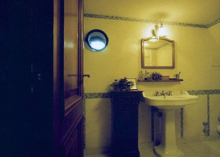 Colosseum Maximus Hotel